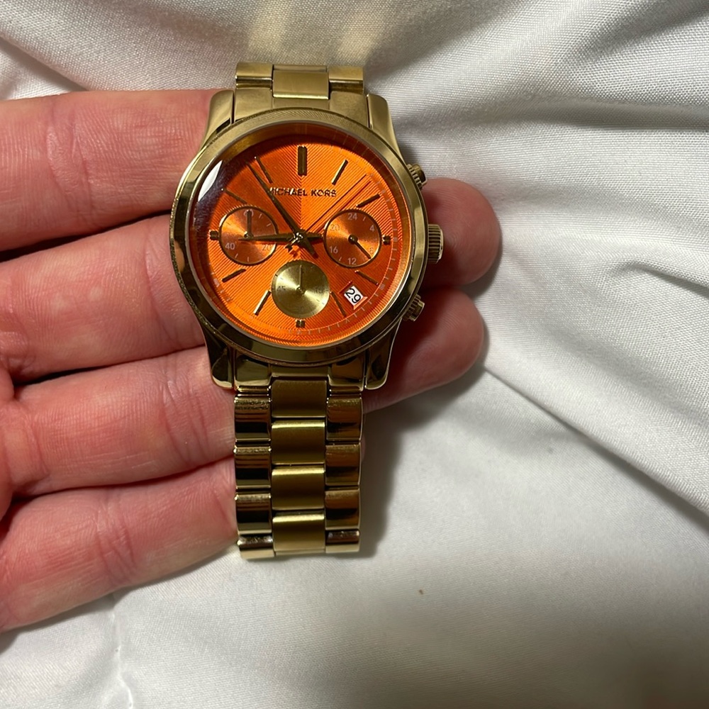 Michael Kors Runaway Gold Women’s Watch MK6162